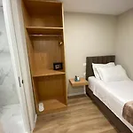Hermes Petite Maison Hotel
