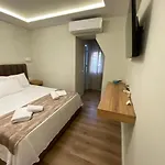 Hotel Hermes Petite Maison