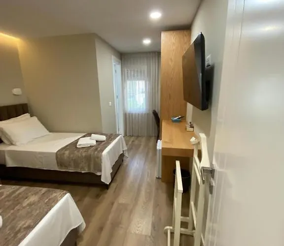 Hermes Petite Maison *