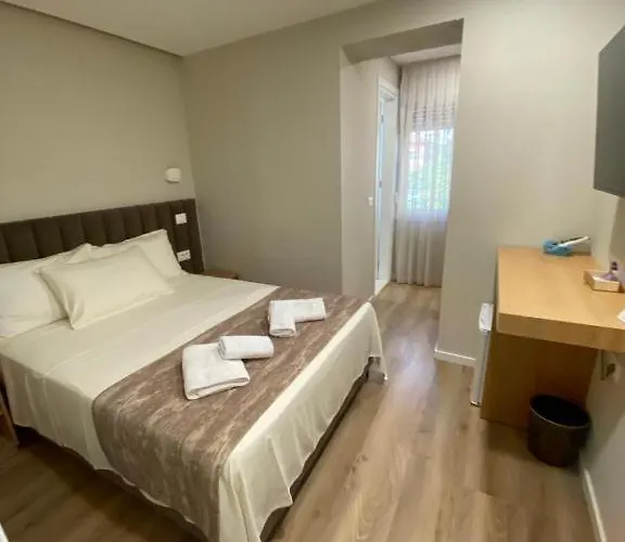 Hermes Petite Maison Hotel