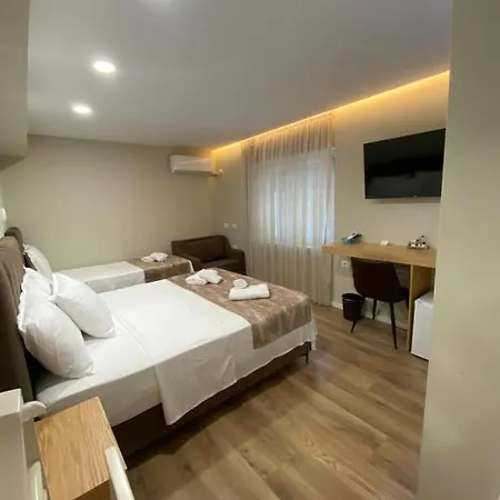 Otel Hermes Petite Maison