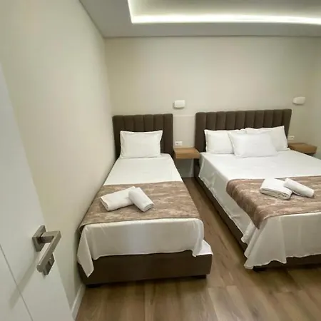 Hermes Petite Maison Otel *