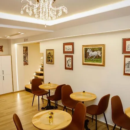 Otel Hermes Petite Maison Tiran