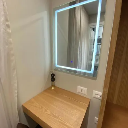 Hermes Petite Maison Otel *