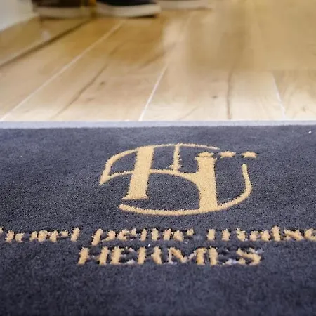 Hermes Petite Maison Tiran