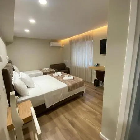 Otel Hermes Petite Maison Tiran