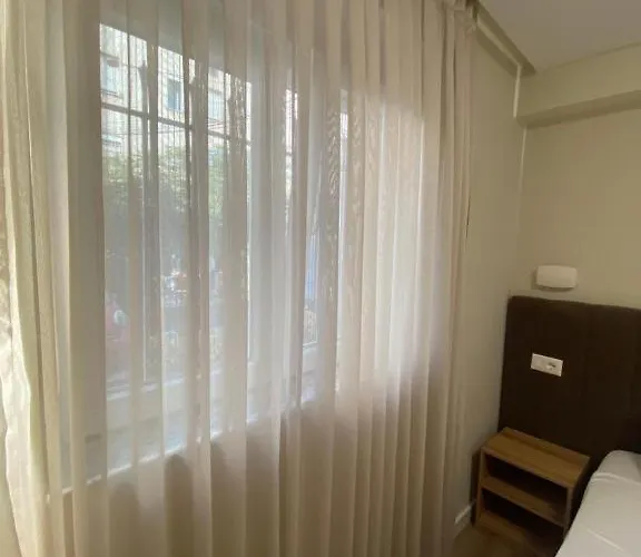 Hermes Petite Maison Tirana