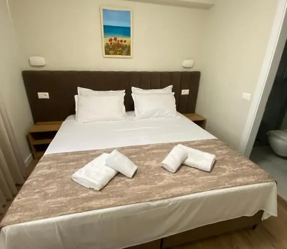 Hermes Petite Maison *