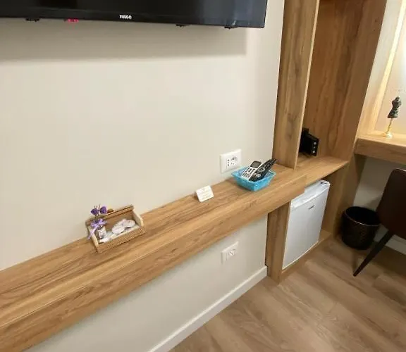 Hermes Petite Maison * Tirana