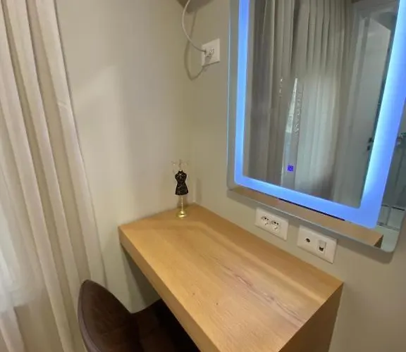 Hotel Hermes Petite Maison *