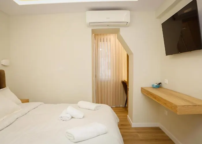 Hotel Hermes Petite Maison *